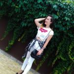  style=