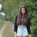  style=