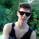  style=